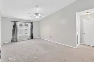 18 Bridge Pointe Dr, South Amboy, NJ 08879 - Photo 37