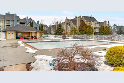 202 Blew Court, East Brunswick Township, NJ 08816 - Photo 17