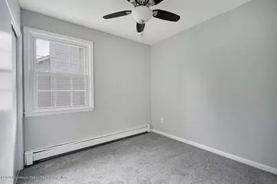 16 Krueger Place, Middletown, NJ 07748 - Photo 9