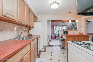 88 Havens Dr, Brick, NJ 08723 - Photo 9