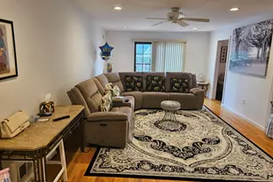 27 Coventry Terrace, Marlboro Township, NJ 07746 - Photo 3