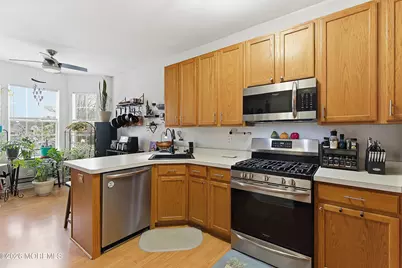 37 Hadley Drive, Robbinsville Township, NJ 08691 - Photo 5