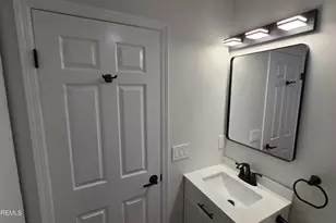 99 Oak Ln, Eatontown, NJ 07724 - Photo 43