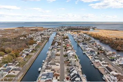 802 E Hickory Drive, Lanoka Harbor, NJ 08734 - Photo 55