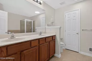 46 Demarest Dr, Manalapan Township, NJ 07726 - Photo 25
