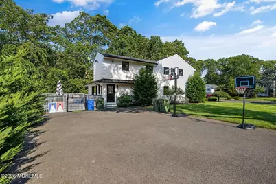 8 Heath Street, Eatontown, NJ 07724 - Photo 33