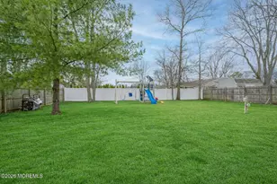 337 Crystal Dr, Brick, NJ 08723 - Photo 15