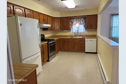 103 Edgewater Court, Toms River Township, NJ 08757 - Photo 7