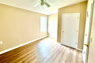 27 Runyon Ave, Freehold, NJ 07728 - Photo 11