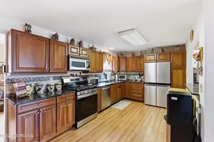 3251 Oceanic Dr, Toms River Township, NJ 08753 - Photo 9