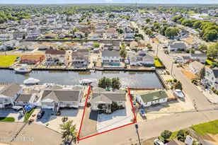 3251 Oceanic Dr, Toms River Township, NJ 08753 - Photo 3