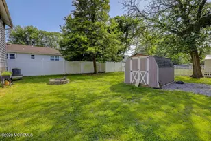 616 Riverside Dr, Bayville, NJ 08721 - Photo 11