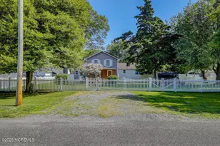 616 Riverside Dr, Bayville, NJ 08721 - Photo 9