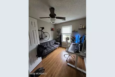 104 Des Moines Court, Tinton Falls, NJ 07712 - Photo 9