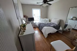 104 Des Moines Ct, Tinton Falls, NJ 07712 - Photo 7