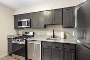 24 Karen Dr, Tinton Falls, NJ 07753 - Photo 7