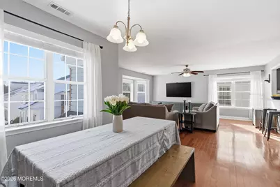 128 Tulip Lane, Freehold, NJ 07728 - Photo 5