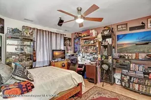 603 Holly Dr, Perth Amboy, NJ 08862 - Photo 19