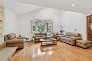 7 Canyon Woods Ct, Holmdel, NJ 07733 - Photo 5