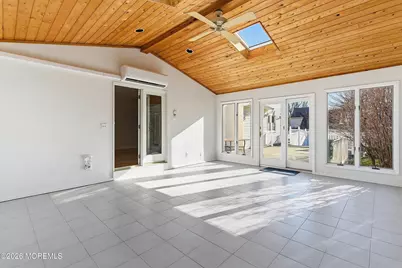 7 Shire Way, Middletown, NJ 07748 - Photo 13