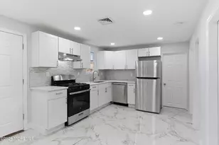 105 Floyd Ln, Little Egg Harbor, NJ 08087 - Photo 5