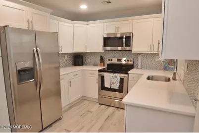 902A Dumbarton Drive, Lakewood, NJ 08701 - Photo 7