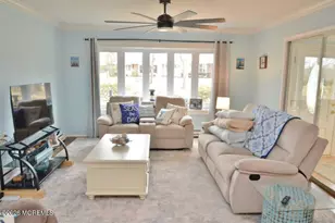 902A Dumbarton Dr, Lakewood, NJ 08701 - Photo 3