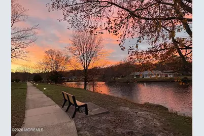 598B Lake Point Drive, Lakewood, NJ 08701 - Photo 31