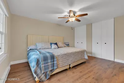 598B Lake Point Drive, Lakewood, NJ 08701 - Photo 13