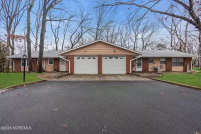 598B Lake Point Drive, Lakewood, NJ 08701 - Photo 23