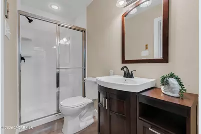 598B Lake Point Drive, Lakewood, NJ 08701 - Photo 17