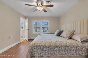 598B Lake Point Dr, Lakewood, NJ 08701 - Photo 15