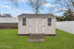 12 Fairview Ln, Hazlet Township, NJ 07730 - Photo 39