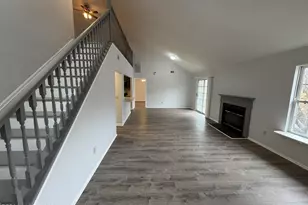 6 Nashville Ct, Tinton Falls, NJ 07712 - Photo 5