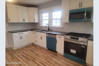 211 Hamilton Avenue, Neptune Township, NJ 07753 - Photo 23