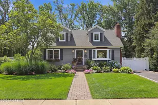 96 Lakeshore Dr, Red Bank, NJ 07701 - Photo 1