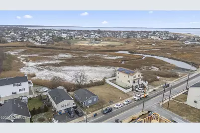 303 Union Avenue, Union Beach, NJ 07735 - Photo 25