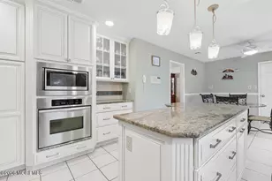 7 Hapenny Dr, Manalapan Township, NJ 07726 - Photo 11