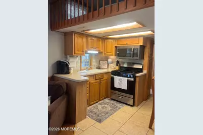 724 Monmouth Road #34, Cream Ridge, NJ 08514 - Photo 3