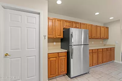 53 Skyline Drive, Lakewood, NJ 08701 - Photo 13