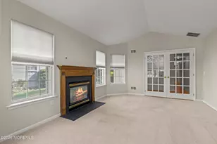 53 Skyline Dr, Lakewood, NJ 08701 - Photo 5