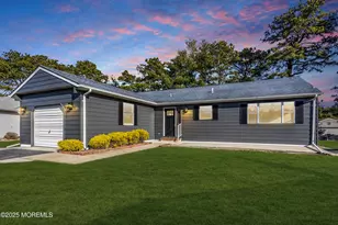 9 Gramercy Ct, Toms River Township, NJ 08757 - Photo 1