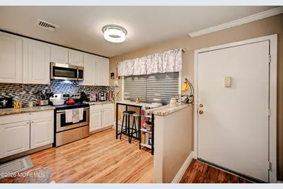 88 Arrowood Road #B, Manalapan Township, NJ 07726 - Photo 5