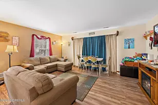 210 Osprey Ct, Tuckerton, NJ 08087 - Photo 9