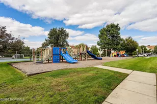 19 Phoenix Ct, Tinton Falls, NJ 07712 - Photo 21