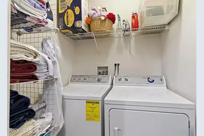 19 Phoenix Court, Tinton Falls, NJ 07712 - Photo 17