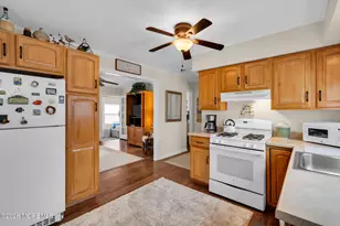 435 Hiering Ave, Seaside Heights, NJ 08751 - Photo 9