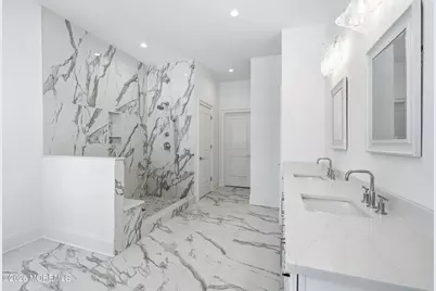124 Eagle Way, Eatontown, NJ 07724 - Photo 35