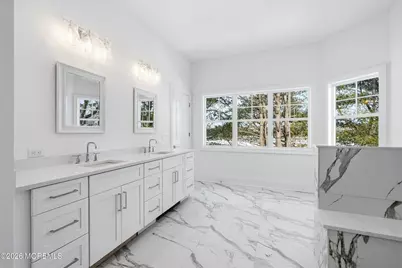 124 Eagle Way, Eatontown, NJ 07724 - Photo 33