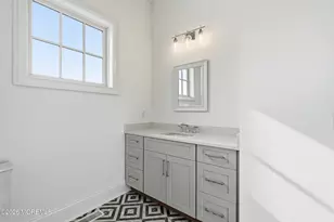 124 Eagle Wy, Eatontown, NJ 07724 - Photo 27